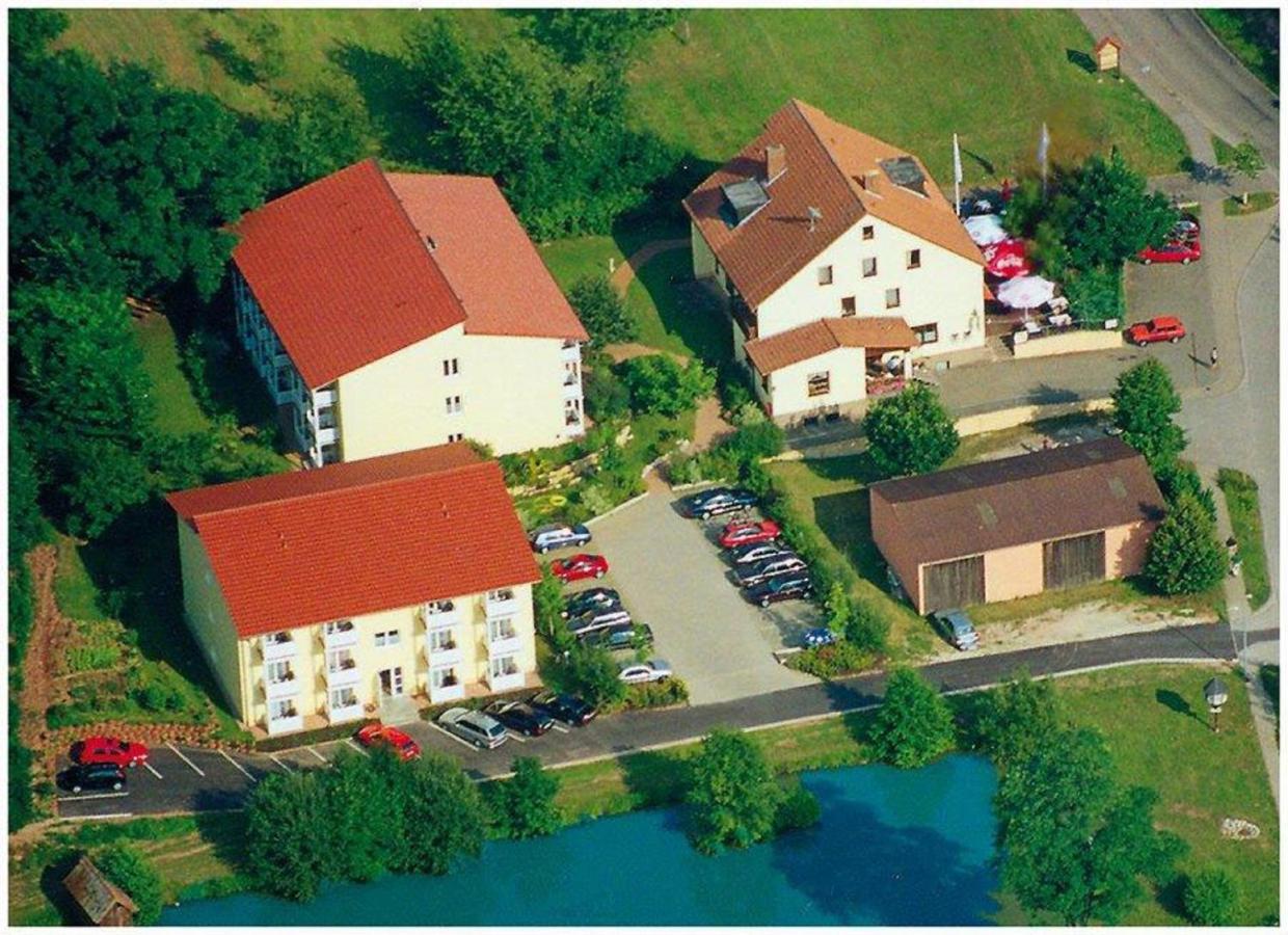 Landhotel Falkenhof Haundorf Exterior photo